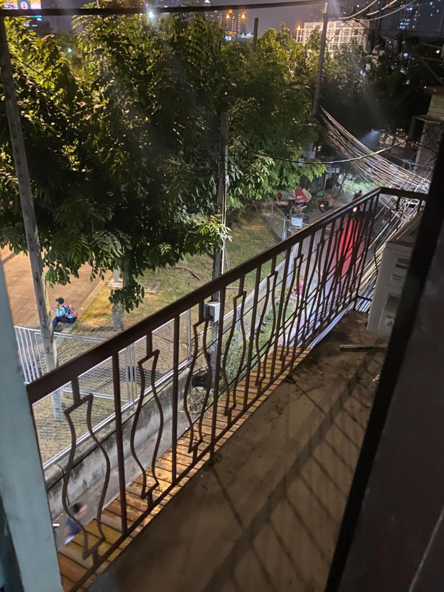 Sleep Break Hostel Sathon Bangkok Zewnętrze zdjęcie